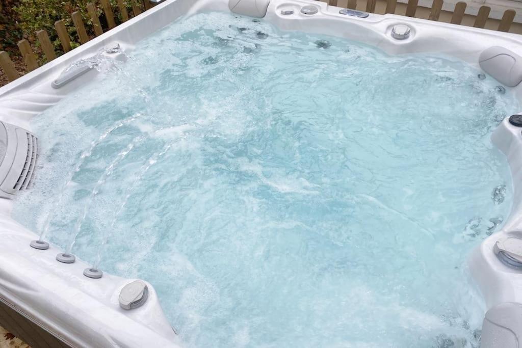 Maison Avec Jardin Et Jacuzzi Proche Polytechnique Palaiseau Bagian luar foto